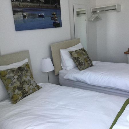 Fernville Guest House Weston-super-Mare Dış mekan fotoğraf