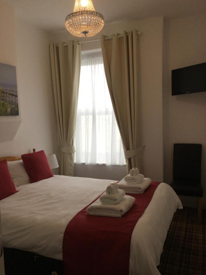Fernville Guest House Weston-super-Mare Dış mekan fotoğraf
