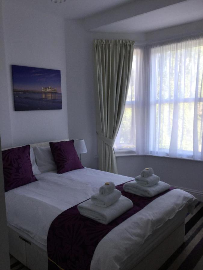 Fernville Guest House Weston-super-Mare Dış mekan fotoğraf